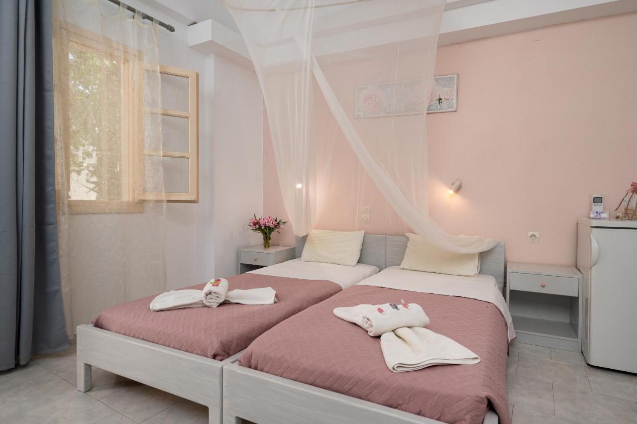 Sofia Rooms Піцідія Екстер'єр фото