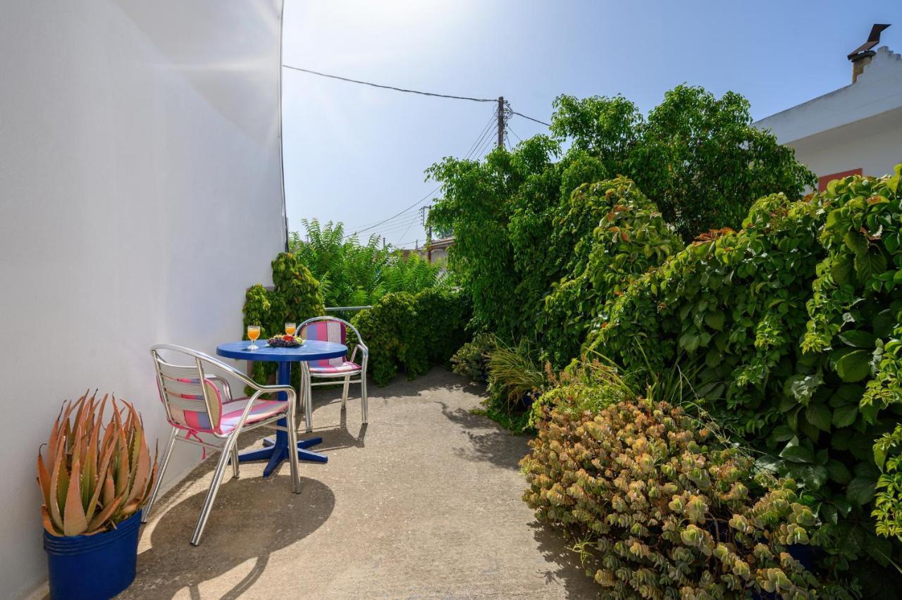 Sofia Rooms Піцідія Екстер'єр фото
